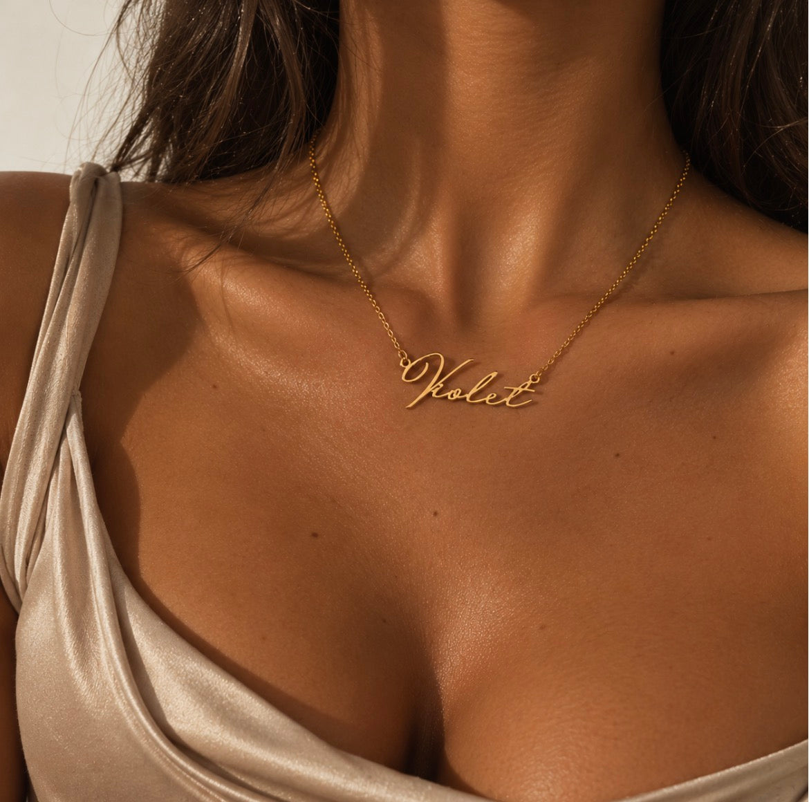 Valencia Personalised  Name Necklace