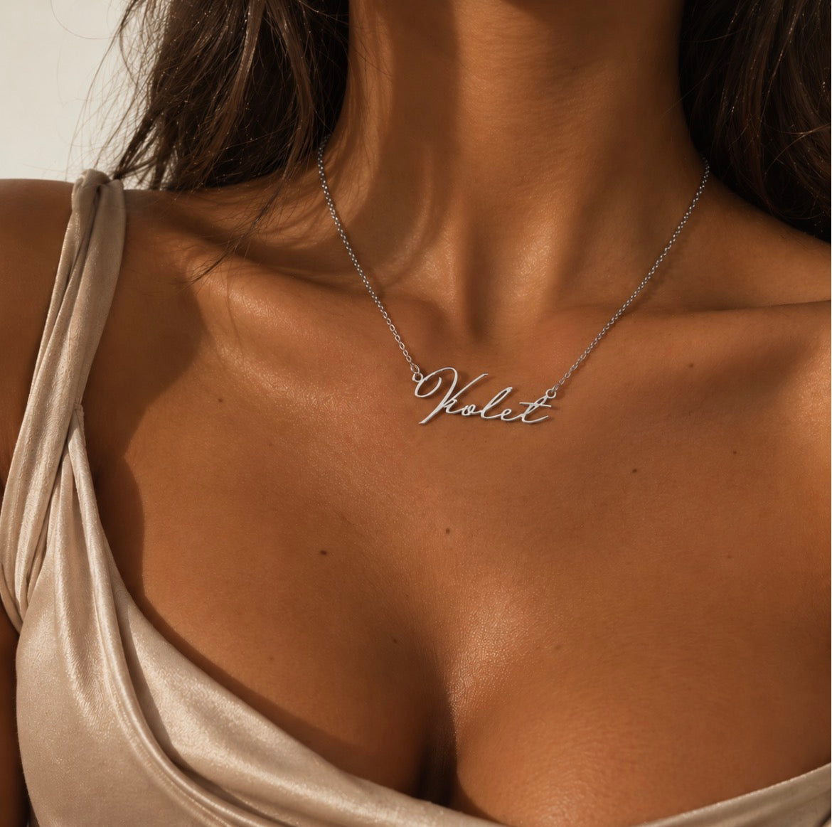 Valencia Personalised  Name Necklace