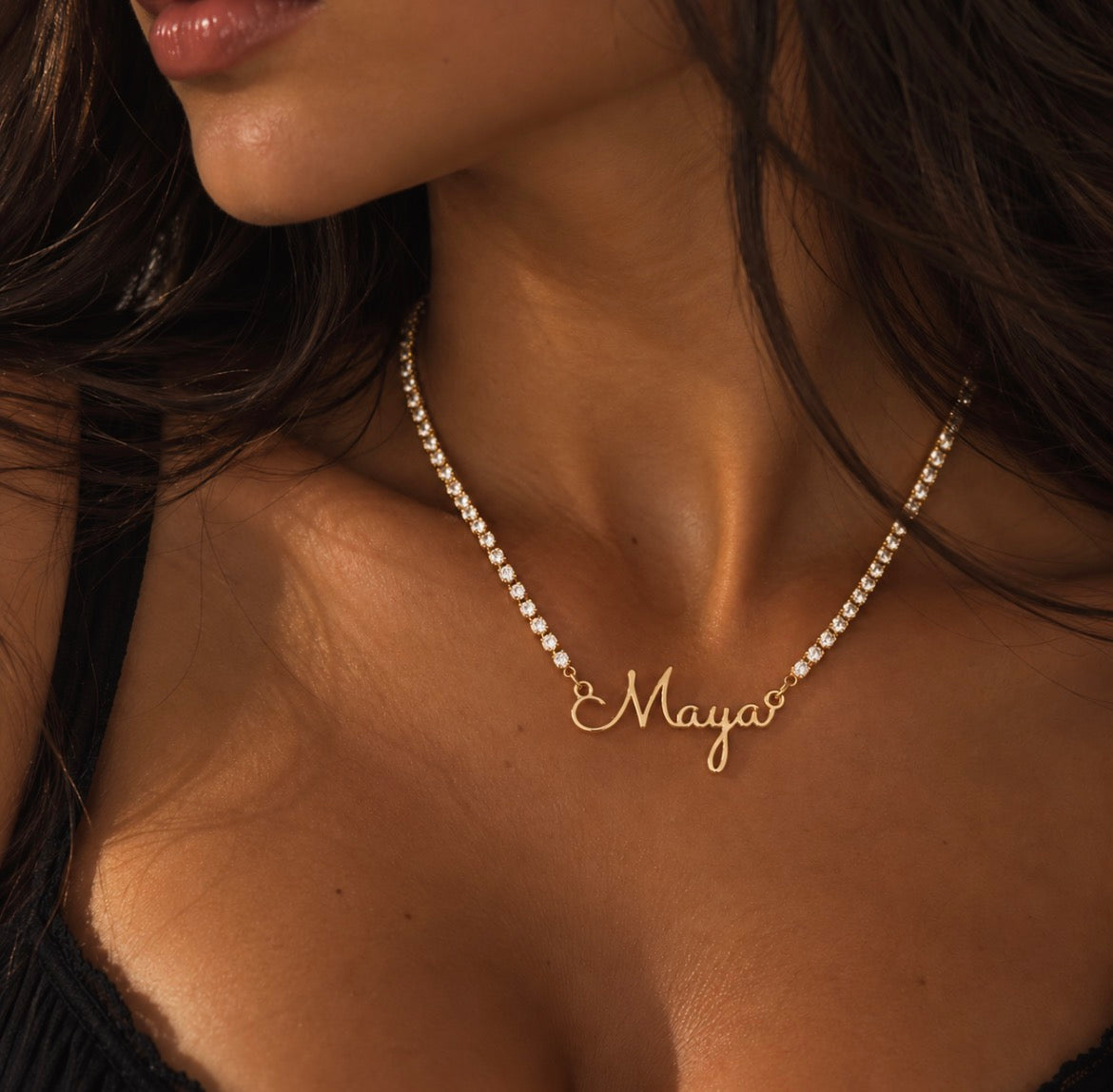 London name tennis necklace